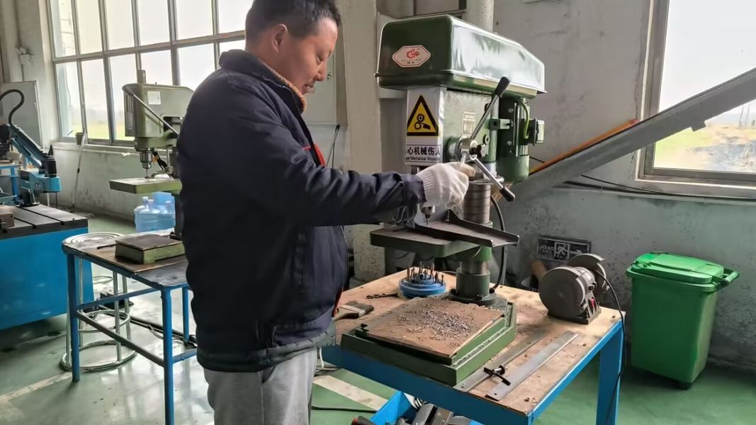 Shenzhen Weixin Plastic Machinery Factory